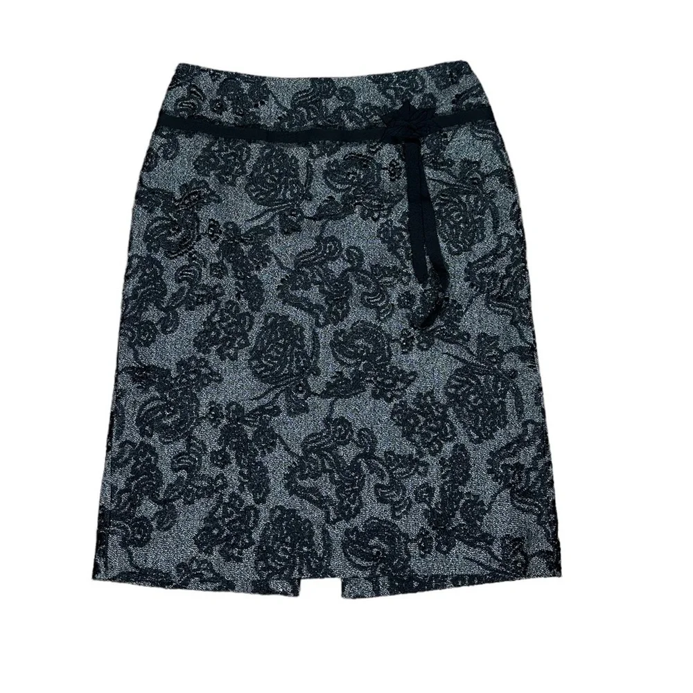 ANN TAYLOR: Wool Blend Tweed Embroidered Floral Pencil Skirt - Size 2